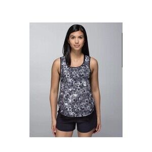 Lululemon Run Split Singlet Black Tank Top Loose Fit High Low Women’s Flowabunga